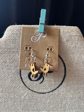 Plunder Kids Wooden Bird Charm Earrings and bracelet - Natural Brown